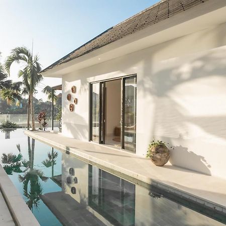 Villa Hakem Elegant And Modern 4 Bedrooms Villa Pool View Canggu  Exterior photo